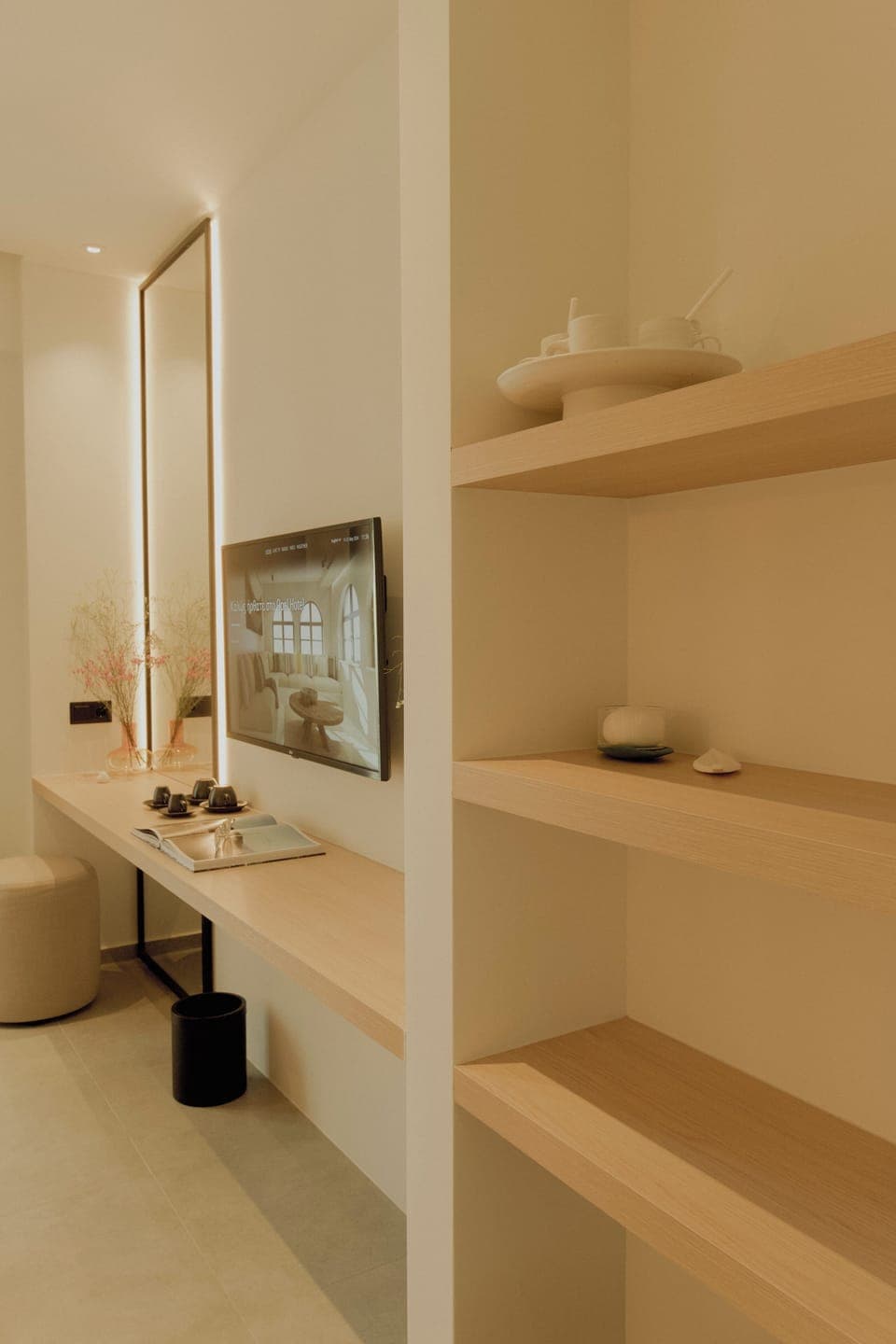 Standard Suite | Living area