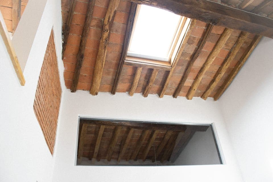 42-inch Smart TV with digital channels, TV, Netflix