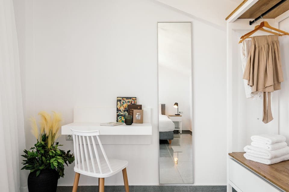 Villa, 2 Bedrooms, Garden View | Egyptian cotton sheets, premium bedding, Select Comfort beds