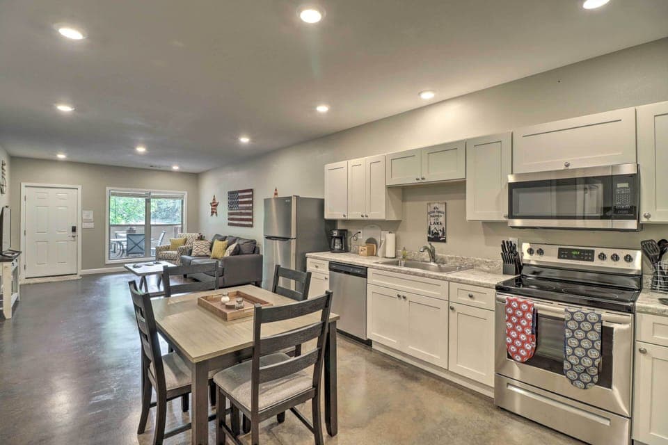 Apartment (1 Bedroom) | Interior