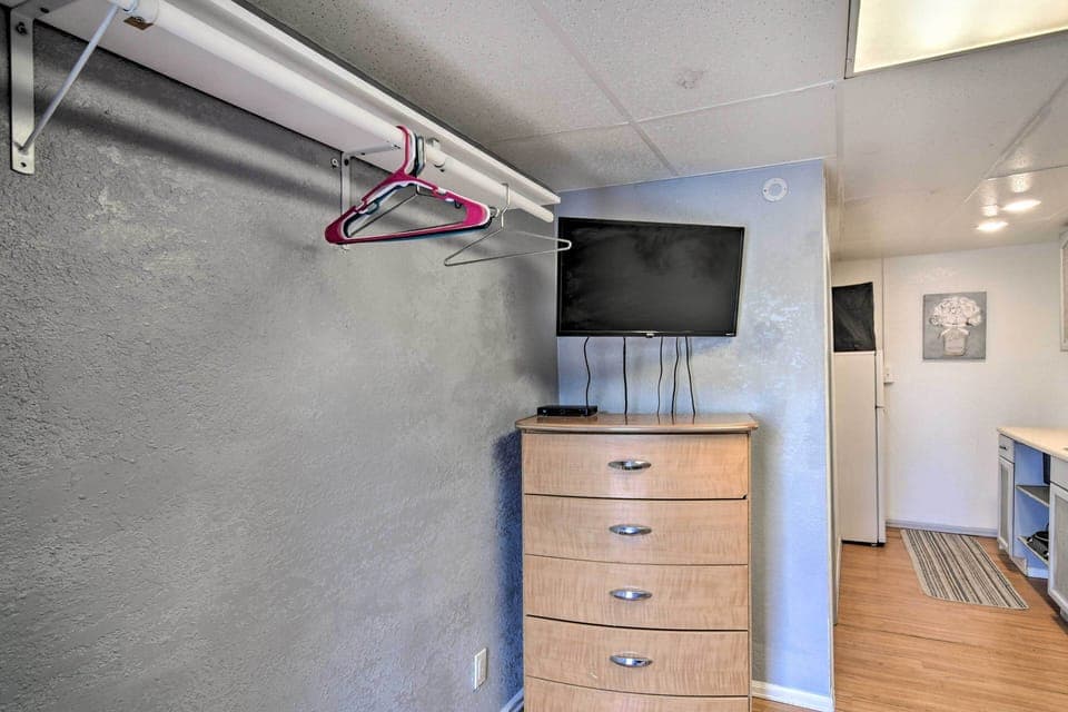 Apartment (0 Bedroom) | Interior