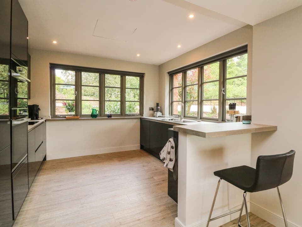 Fridge, dishwasher, electric kettle, toaster