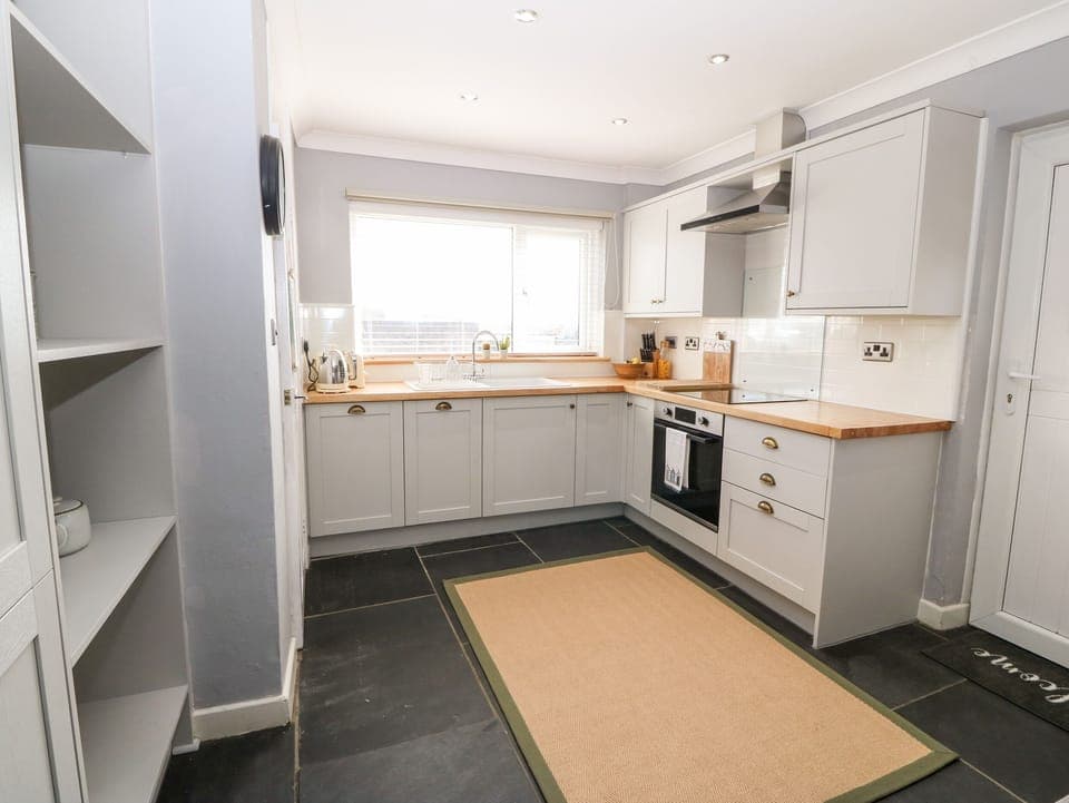 Fridge, dishwasher, electric kettle, toaster