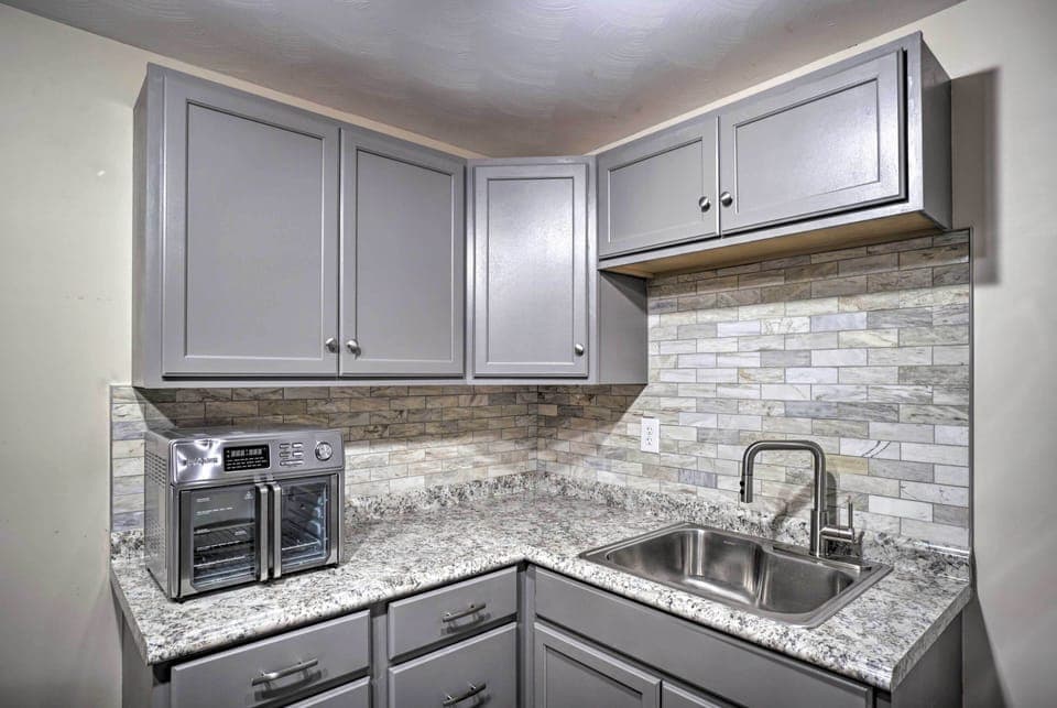 Apartment (0 Bedroom) | Interior