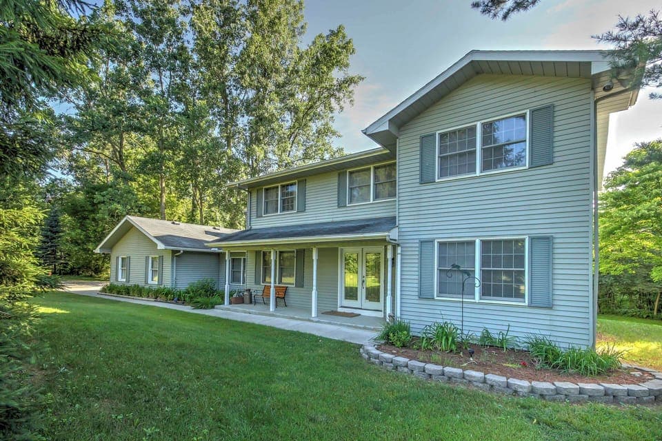 House (5 Bedrooms) | Front of property