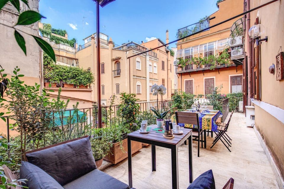 Deluxe Apartment, 3 Bedrooms, Terrace, City View (4 bathrooms) | Terrace/patio