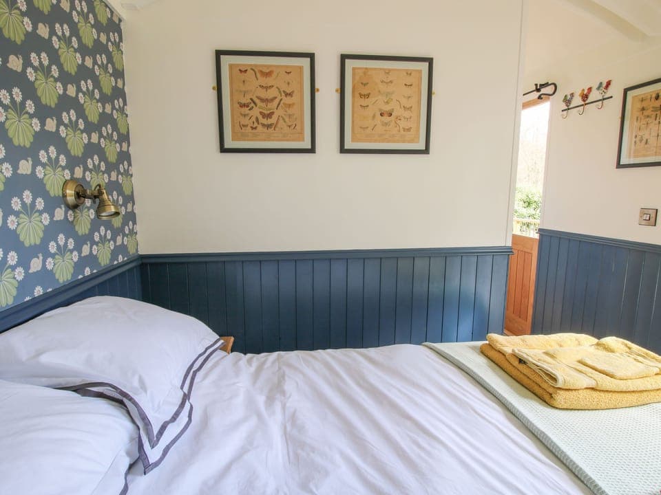 1 bedroom, individually decorated, individually furnished, free WiFi