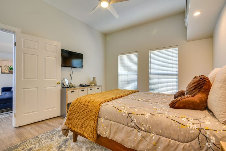 House (1 Bedroom) | Interior