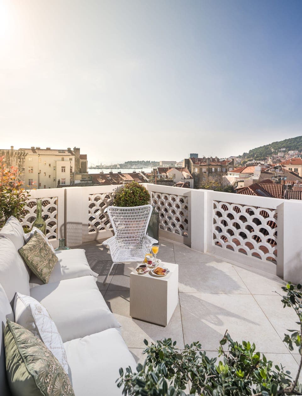 Deluxe Suite | Terrace/patio