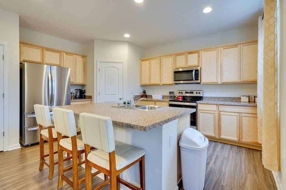 House (3 Bedrooms) | Interior