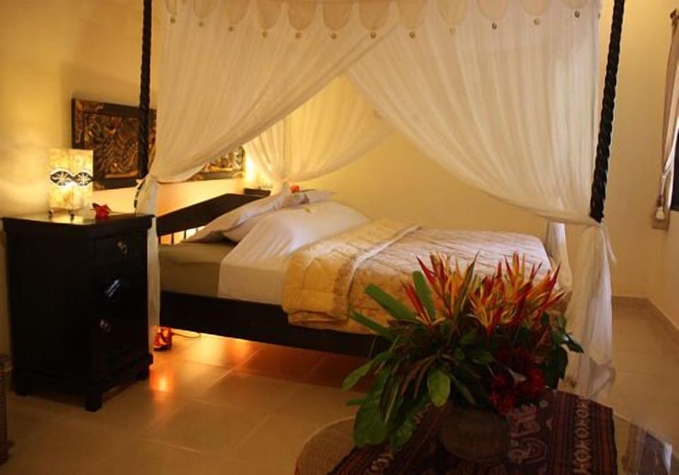 Tower Suite | Premium bedding, pillowtop beds, in-room safe, desk