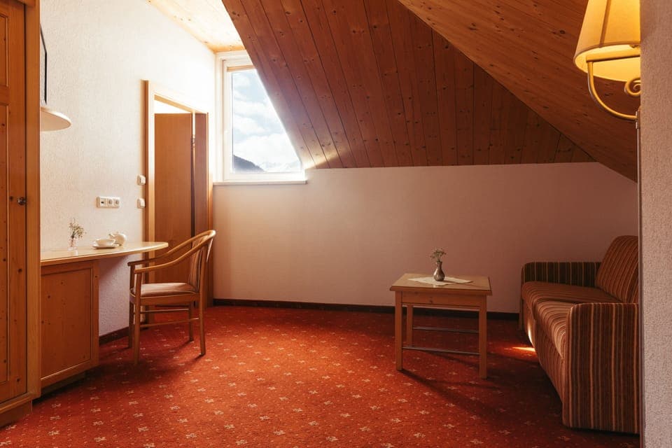 Family Room | Living area | Flat-screen TV