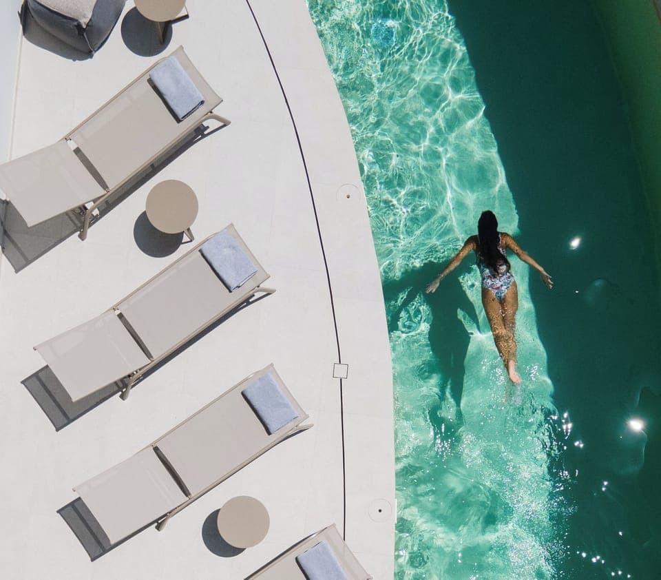 Seasonal outdoor pool