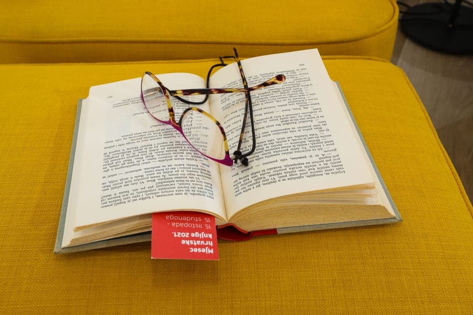 Superior Apartment, 2 Bedrooms, Sea View | Living area | 32-inch LED TV with cable channels, TV, heated floors