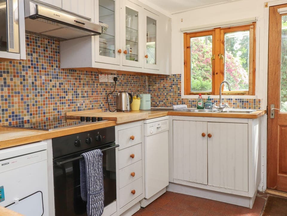 Fridge, dishwasher, electric kettle, toaster