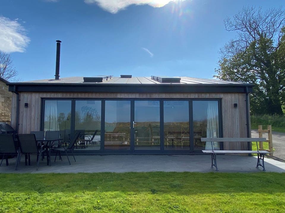 Cottage | Outdoor dining