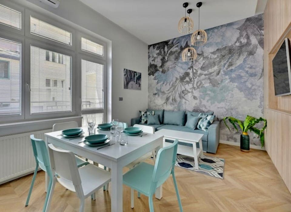 Basic Apartment | Private kitchen | Full-size fridge