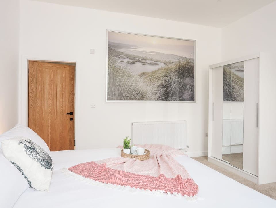 Cottage | 3 bedrooms, individually decorated, individually furnished, free WiFi