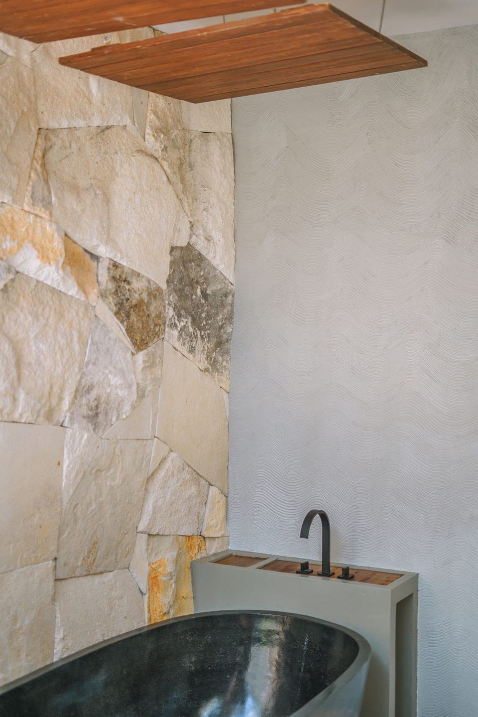 Separate tub and shower, hair dryer, towels