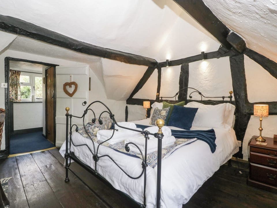 Cottage | 1 bedroom, individually decorated, individually furnished, free WiFi