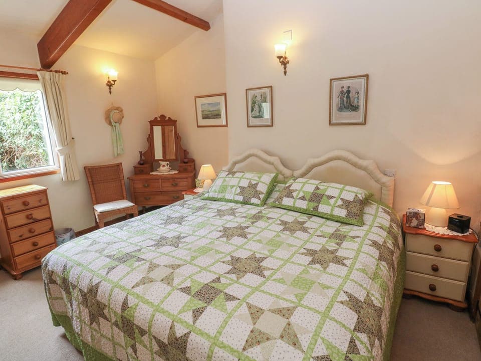 1 bedroom, individually decorated, individually furnished, free WiFi