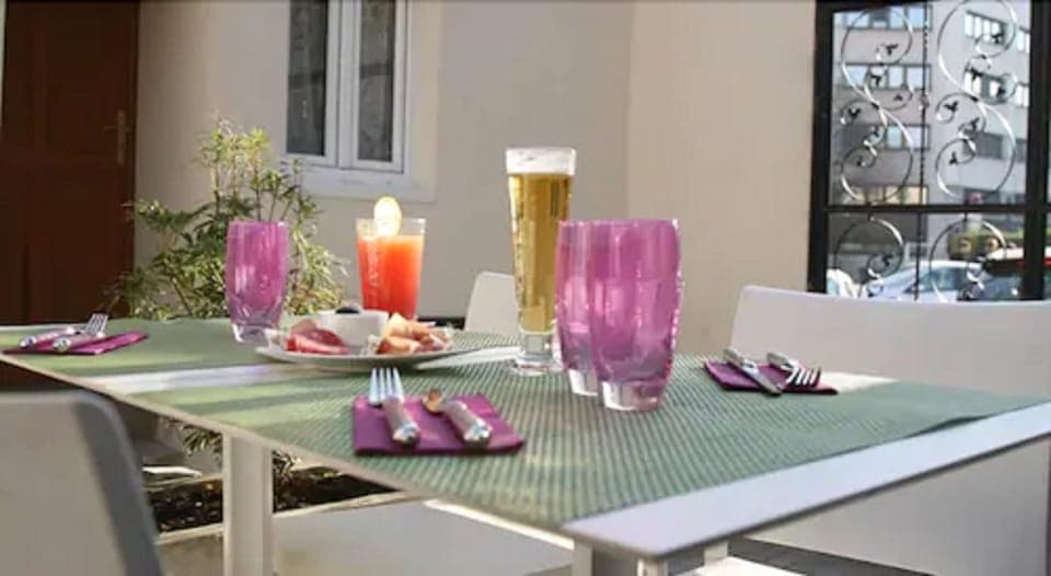 Lunch served, French cuisine