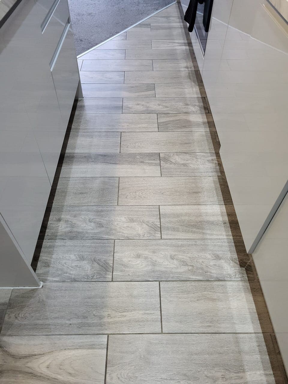 Electric kettle, toaster