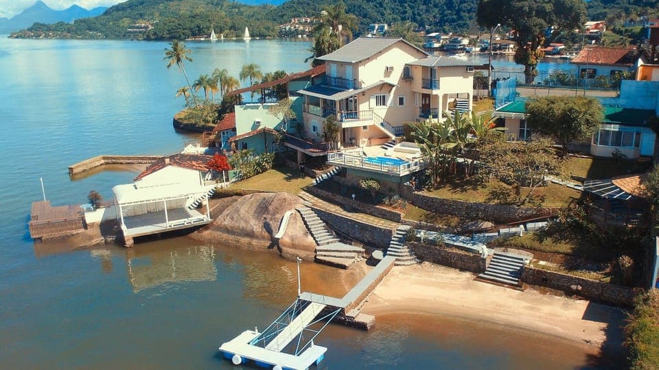 Villa | 5 bedrooms, free WiFi, bed sheets