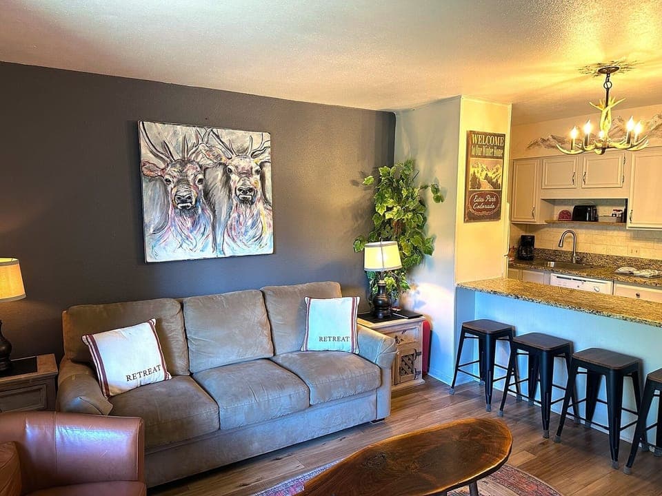 Condo, 1 Bedroom | Interior
