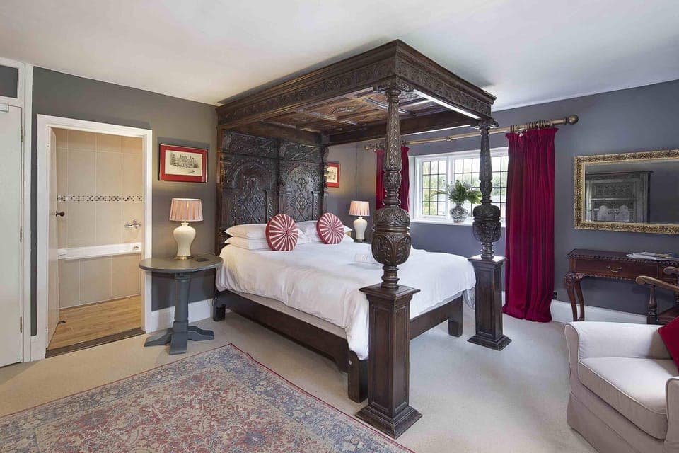 Superior Double Room, Ensuite (4 Poster) | 1 bedroom