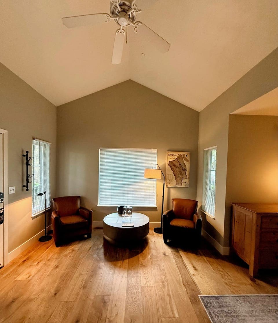 Superior Cottage, 1 Bedroom | Iron/ironing board, free WiFi, bed sheets
