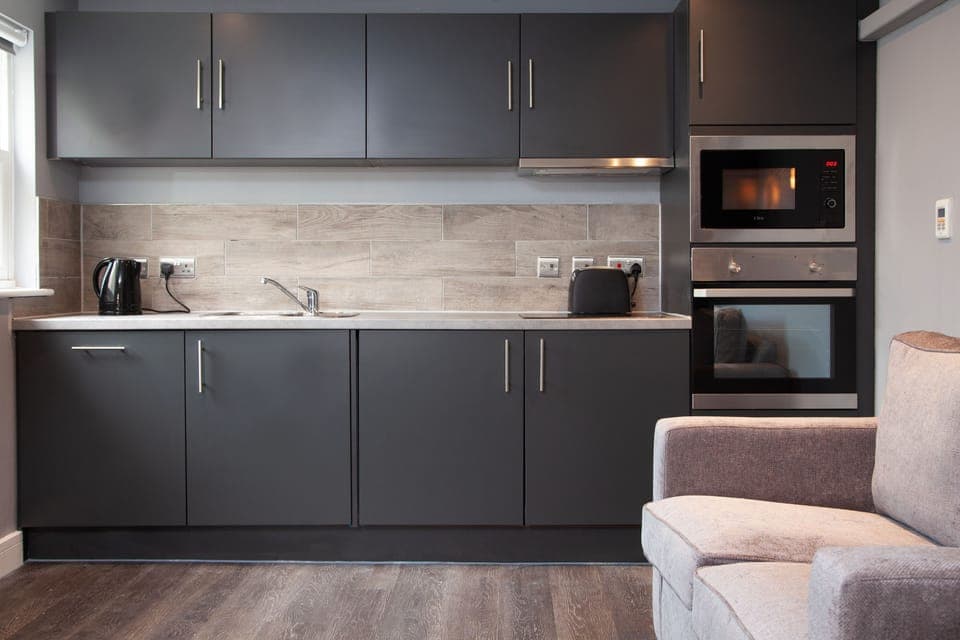 Studio (Luxe) | Individually decorated, individually furnished, desk, soundproofing