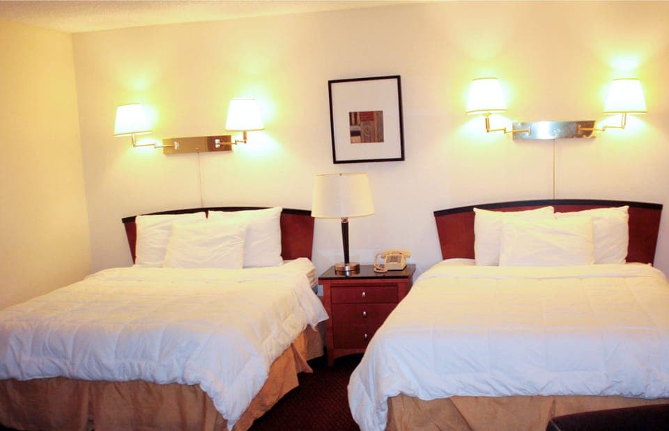 Family Room, Multiple Beds | Premium bedding, down comforters, desk, iron/ironing board