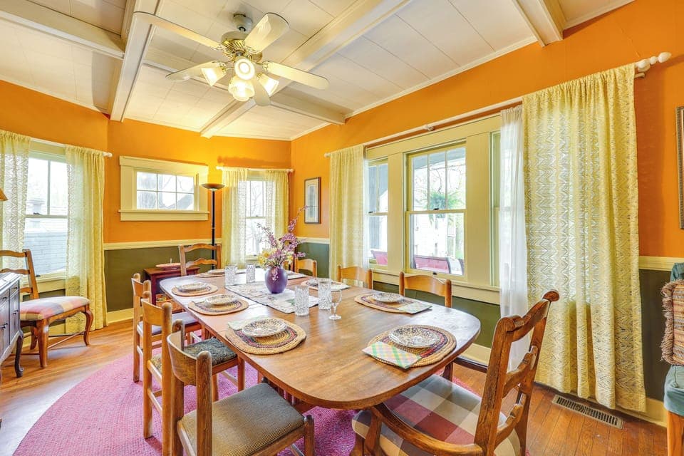 House (5 Bedrooms) | Interior