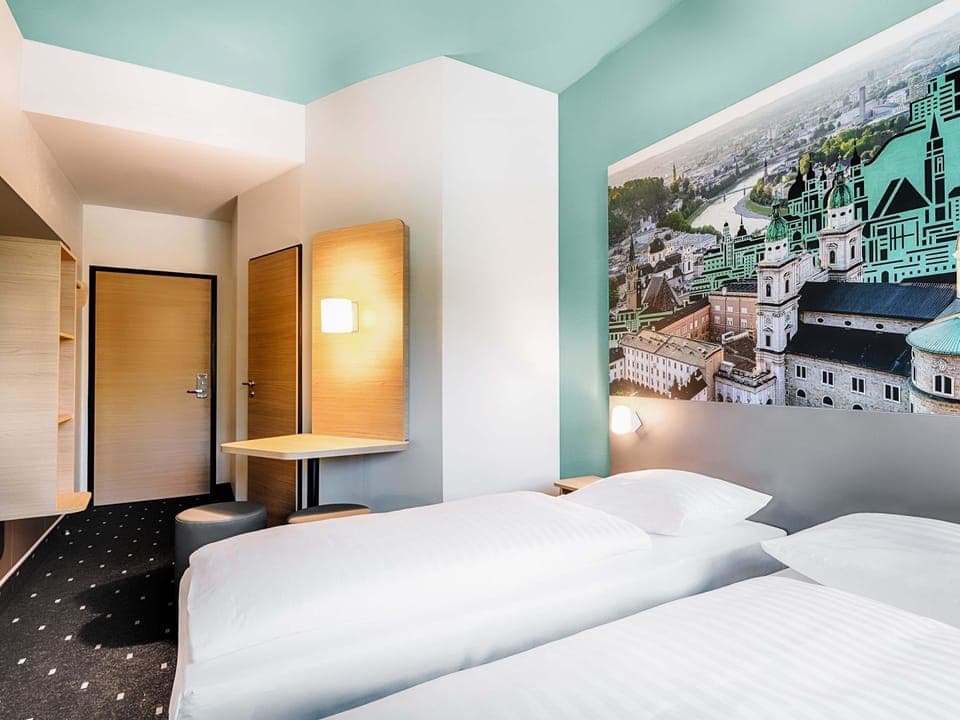 Twin Room | Desk, blackout drapes, soundproofing, free WiFi