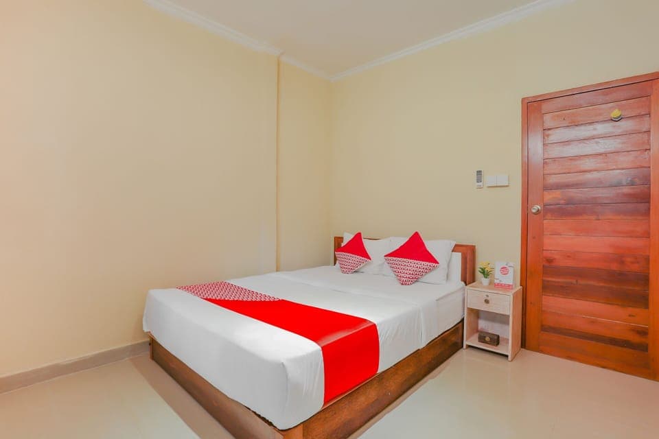 Standard Double Room | Desk, free WiFi, bed sheets