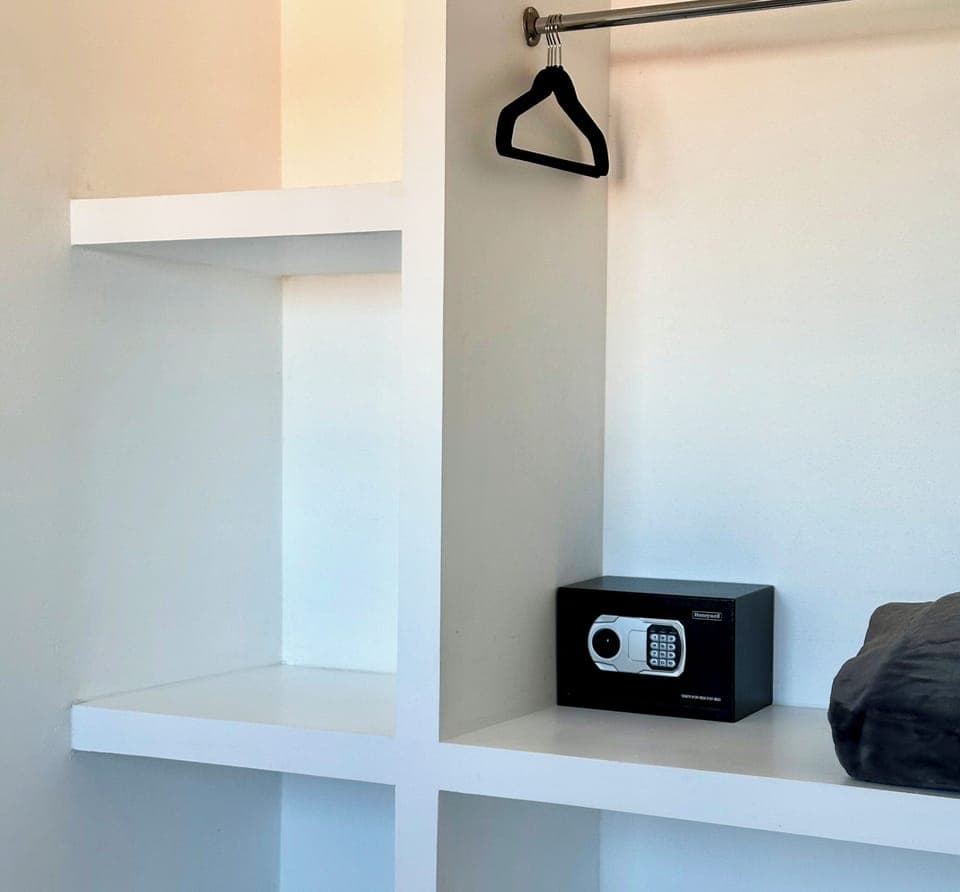 Deluxe Room | Free WiFi, bed sheets