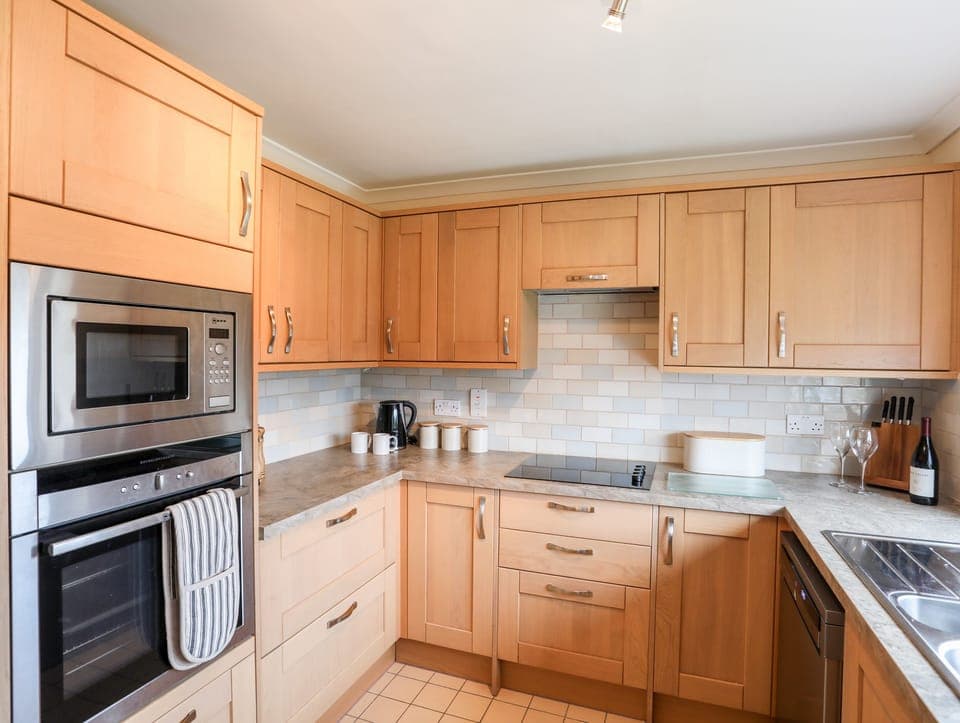 Fridge, dishwasher, electric kettle, toaster