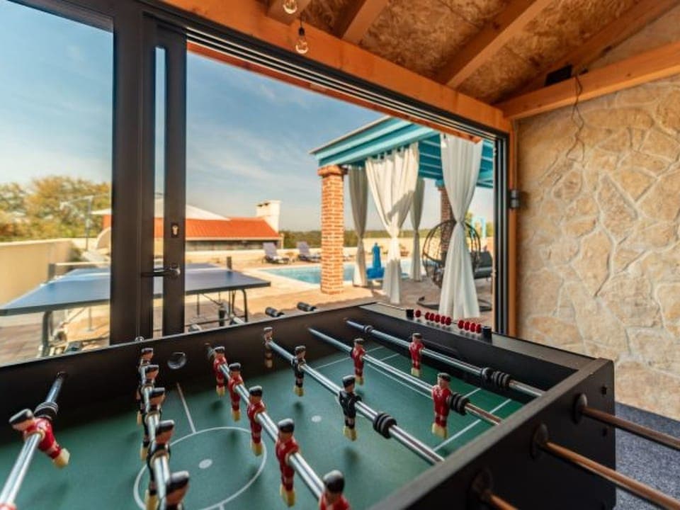 Villa Jurenda with heated pool Vacation rental in Šibenik-Knin County, Croatia