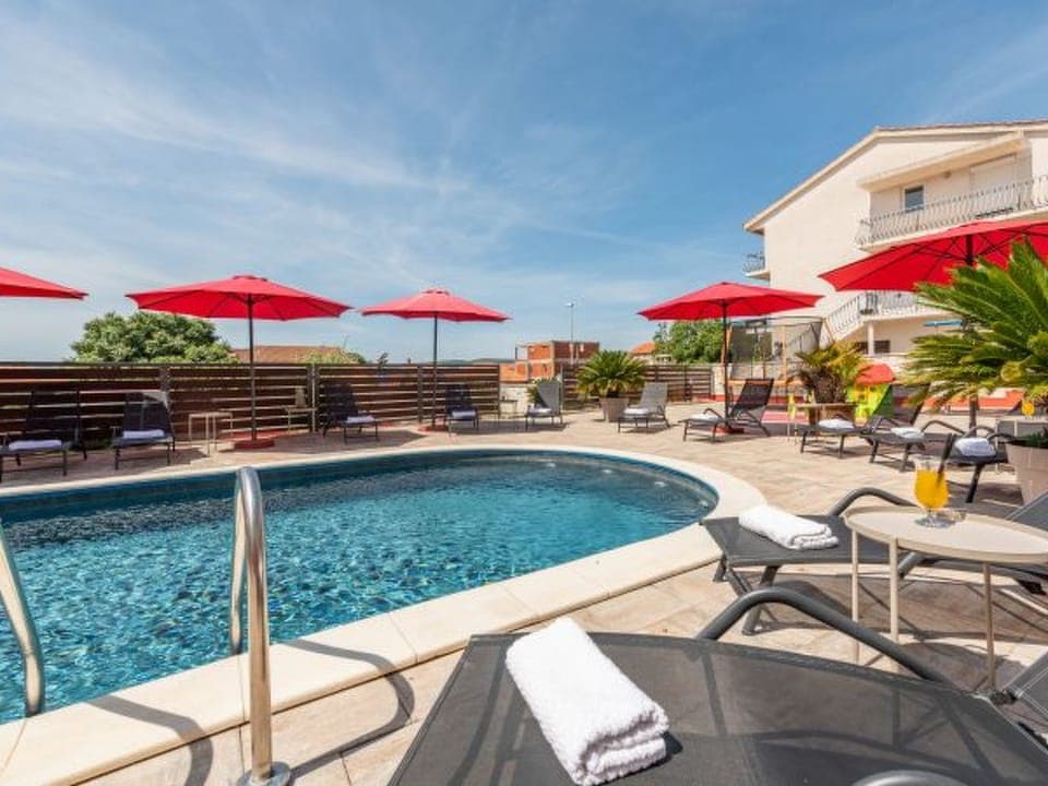 XXXL Villa Ancora with heated pool Vacation rental in Šibenik-Knin County, Croatia