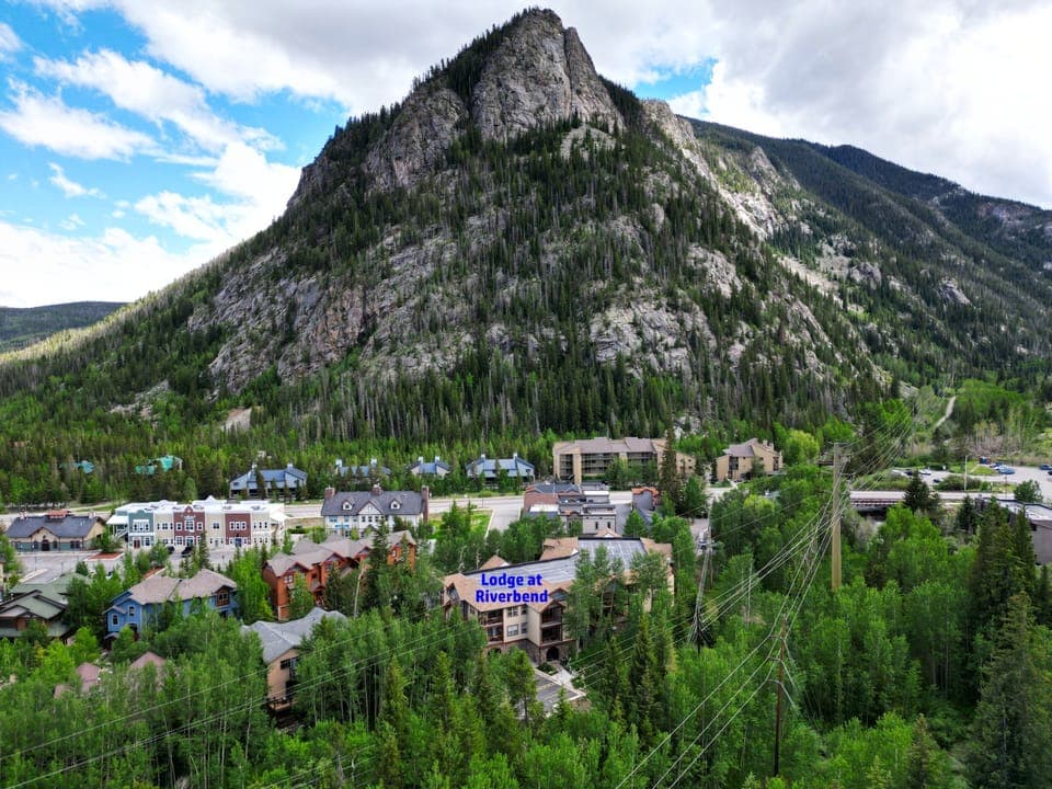 101 Lodge at Riverbend - a SkyRun Summit Property -