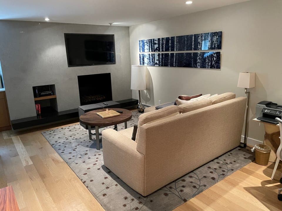 711 Living Area