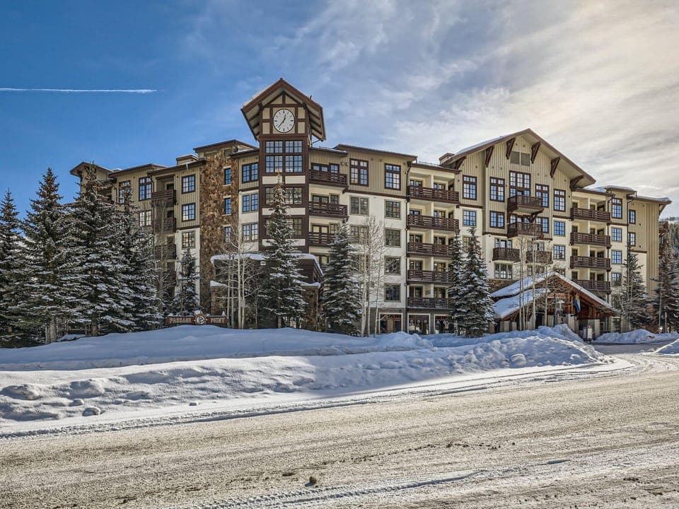 Passage Point Condos