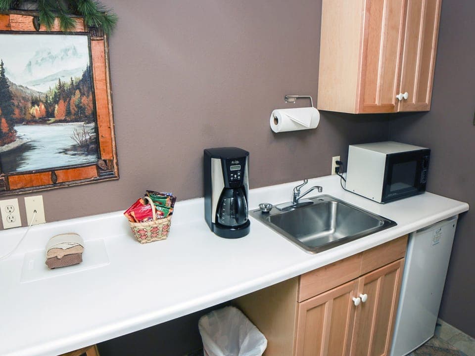 Kitchenette