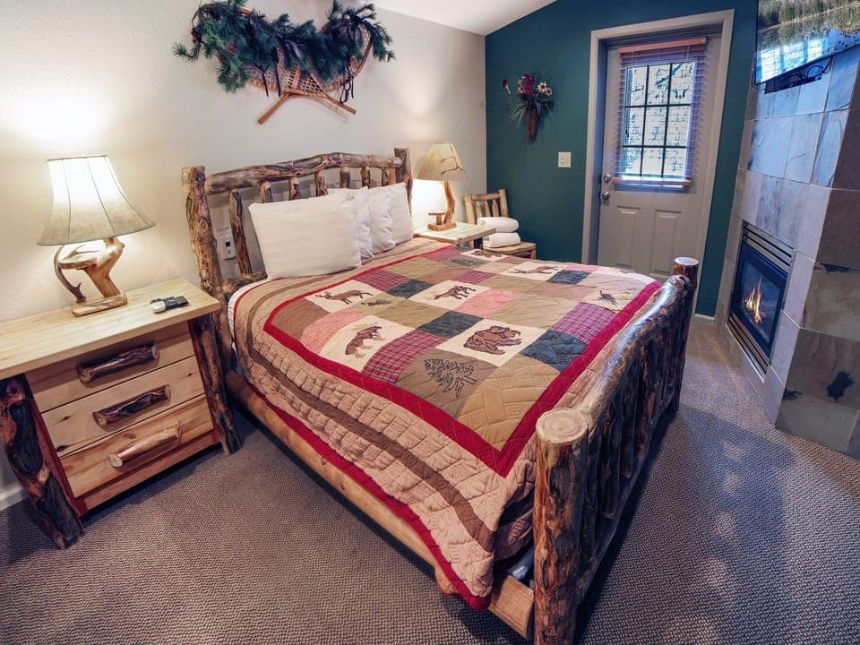Single-Room Suite
