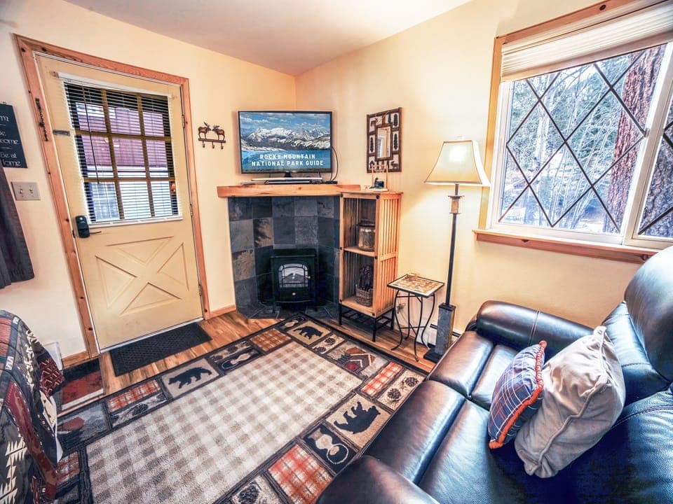 Single-Room Suite