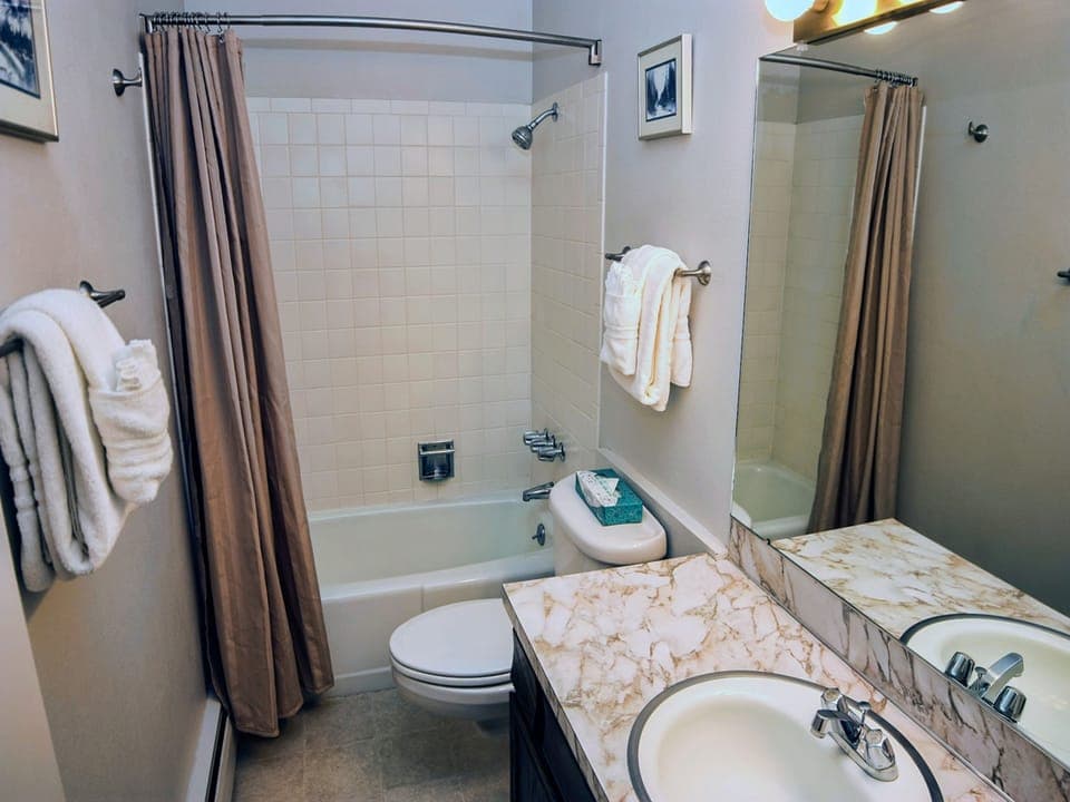 Bathroom 2