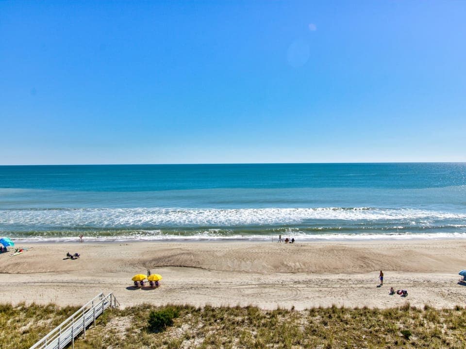 Atlantic Towers 601-print-020-014-View-4200x2805-300dpi
