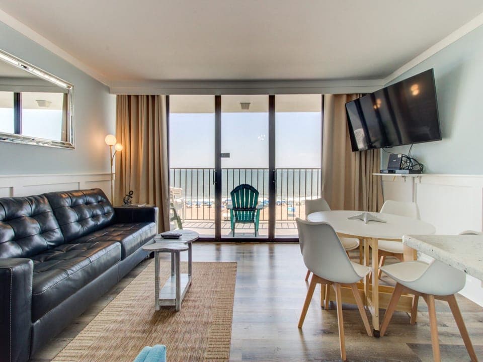 Atlantic Towers 509-print-002-010-Main Living Area-2048x1348-300dpi