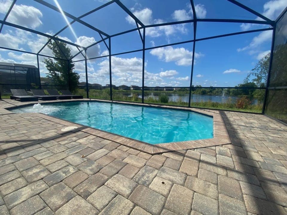 Pool v1
